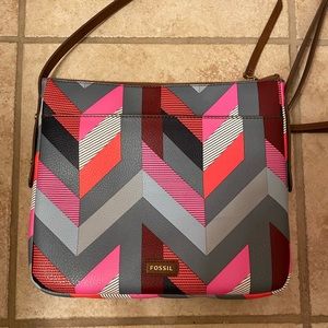 NWOT - Like new, crossbody Fossil purse